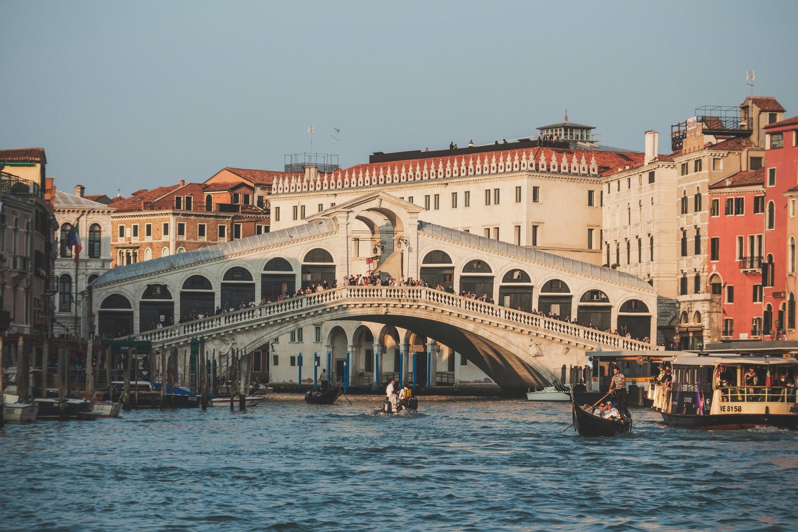 Il ponte di Rialto sul Canal Grande